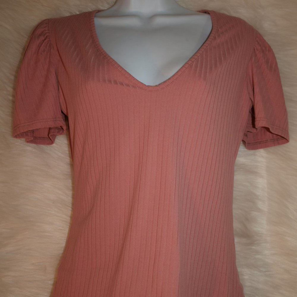 Salmon BLOUSE BY VIBE SIZE L GENTLY USED
